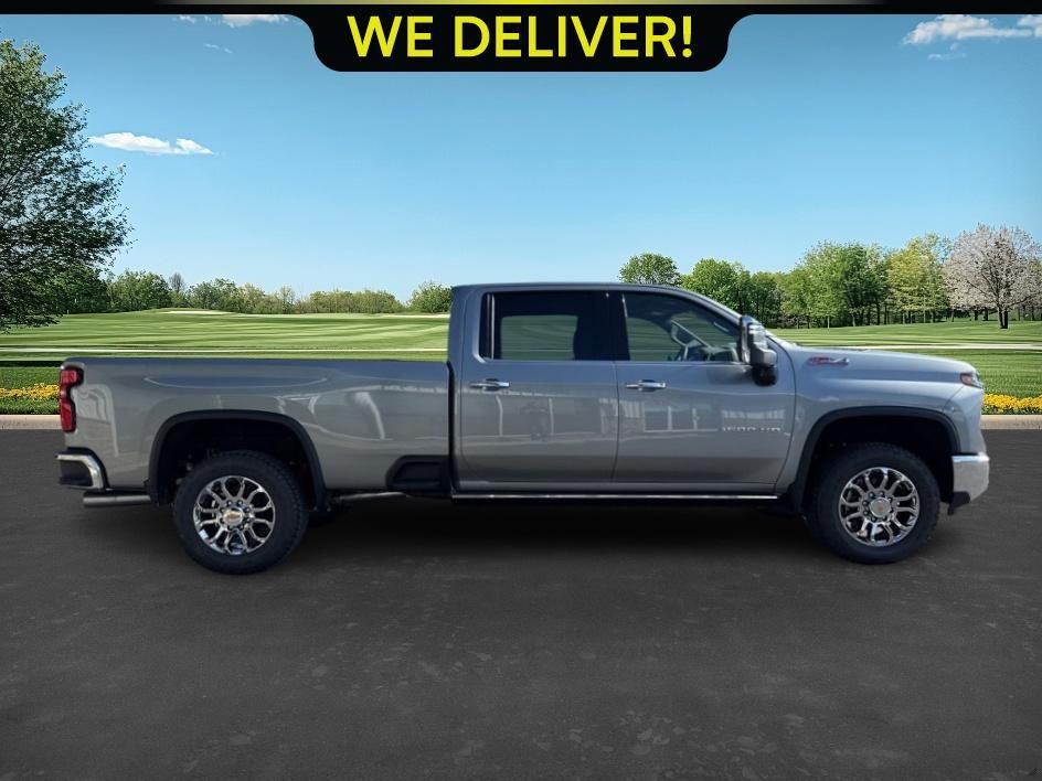 2026 Chevrolet Silverado 3500HD LTZ photo 7