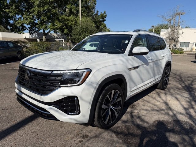 2026 Volkswagen Atlas SEL Premium R-Line photo 3