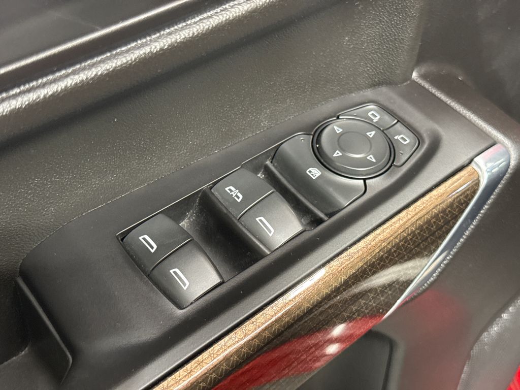 2022 Chevrolet Silverado 1500 LT photo 11