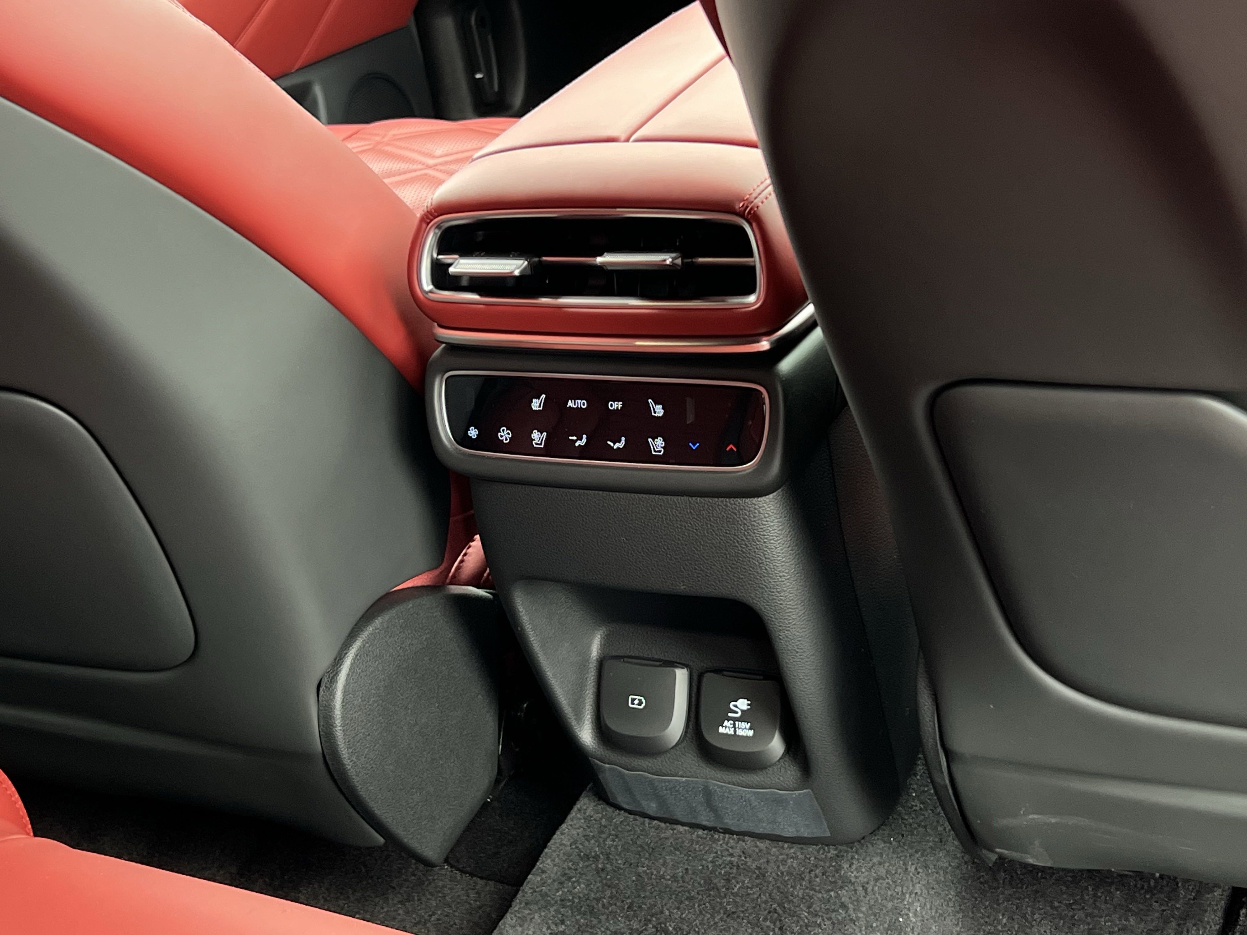 2025 Genesis GV80 Coupe 3.5T AWD photo 19