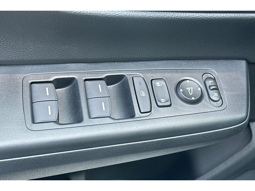 2026 Honda CR-V Hybrid Sport-L photo 10