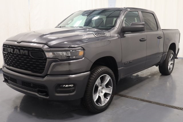 2025 Ram 1500 Tradesman photo 5