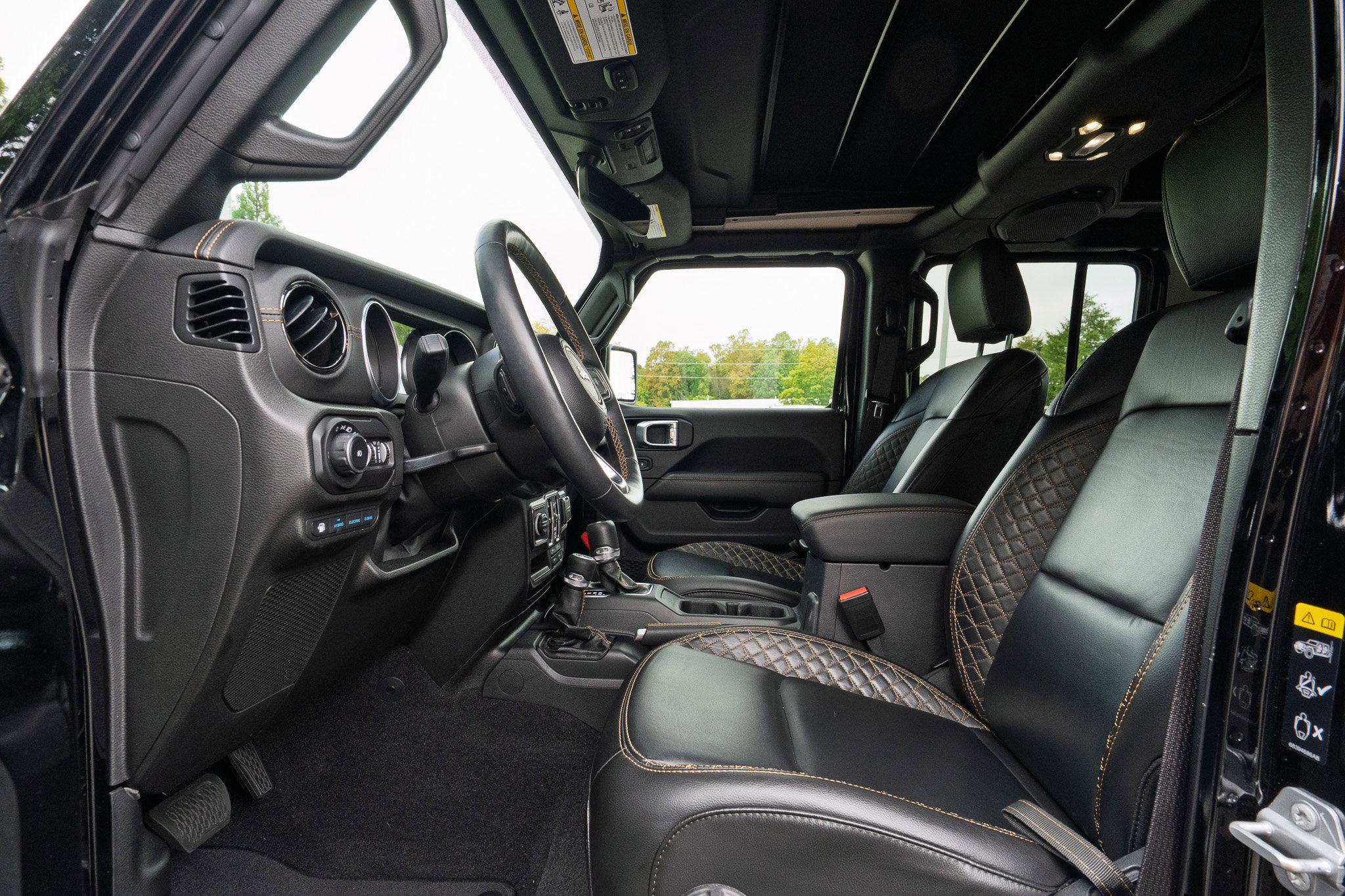 2021 Jeep Wrangler 4xe Unlimited Sahara High Altitude photo 22
