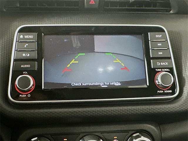 2025 Nissan Kicks Play S photo 15