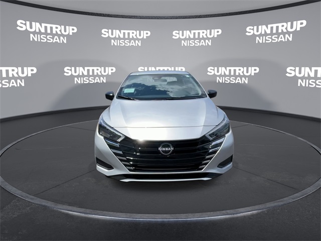 2025 Nissan Versa 1.6 S photo 3