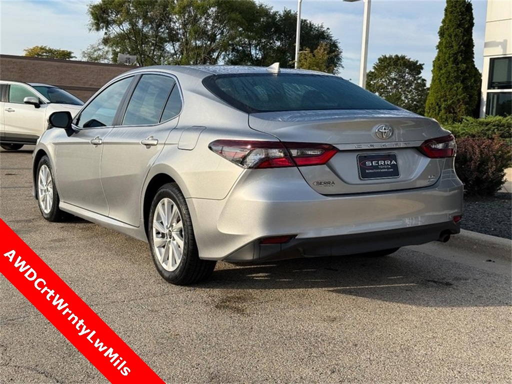 2024 Toyota Camry LE photo 3