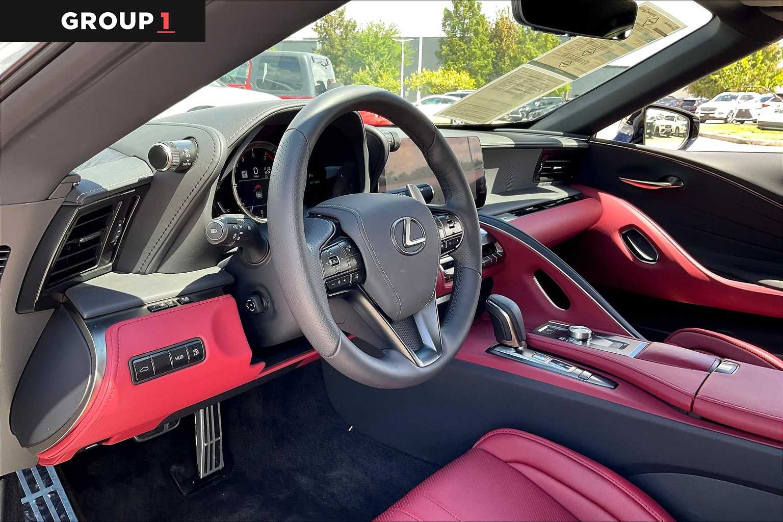 2025 Lexus LC 500 photo 14