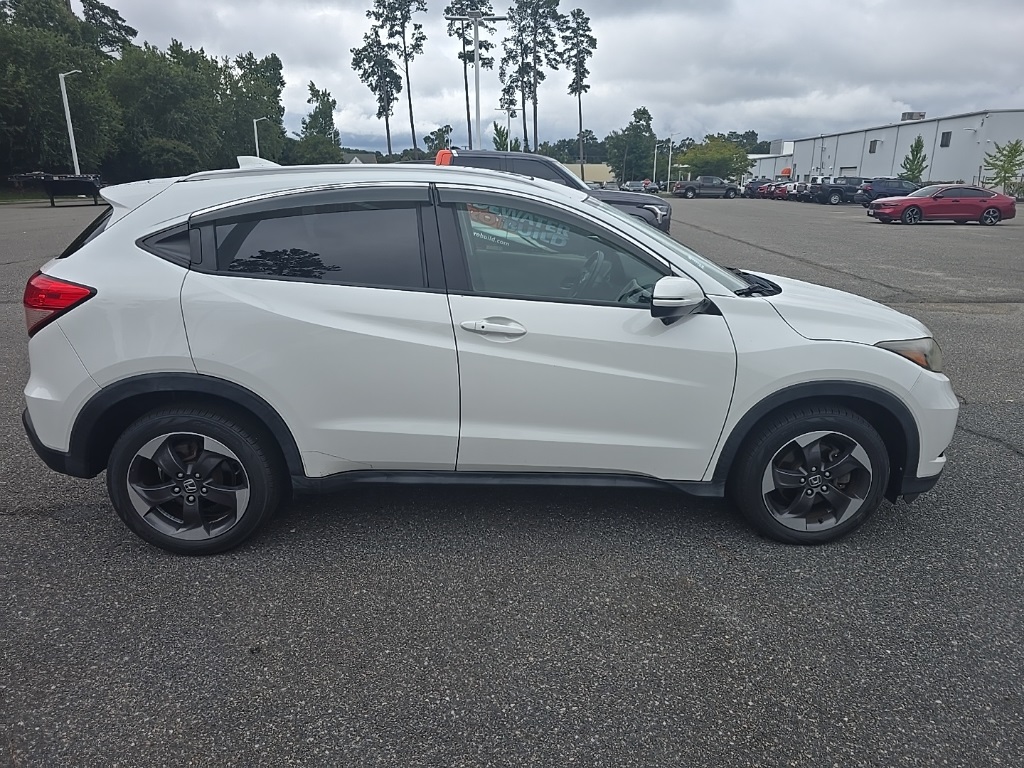 2018 Honda HR-V EX-L photo 4