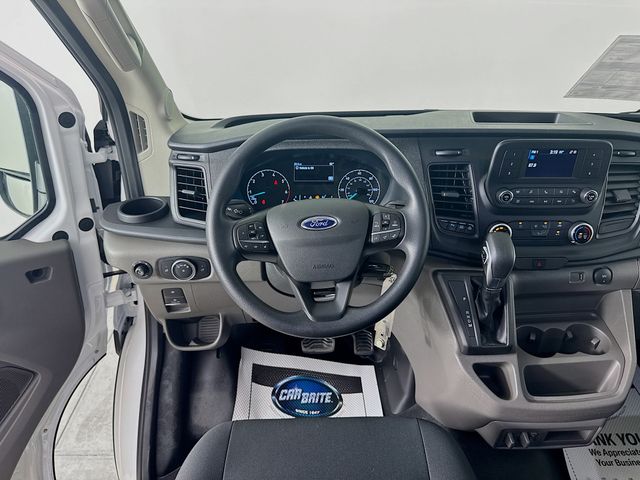 2025 Ford Transit photo 17
