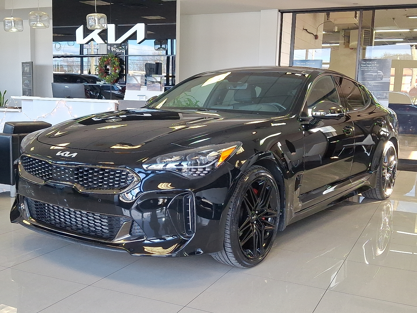 2023 Kia Stinger GT2's photo
