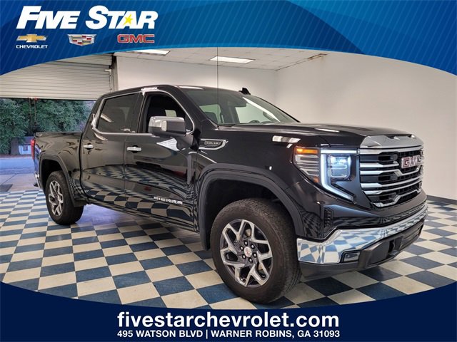 2024 GMC Sierra 1500 SLT's photo