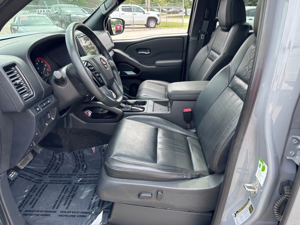 2022 Nissan Frontier S PRO-4X photo 18