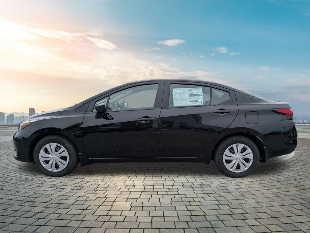 2025 Nissan Versa S photo 2
