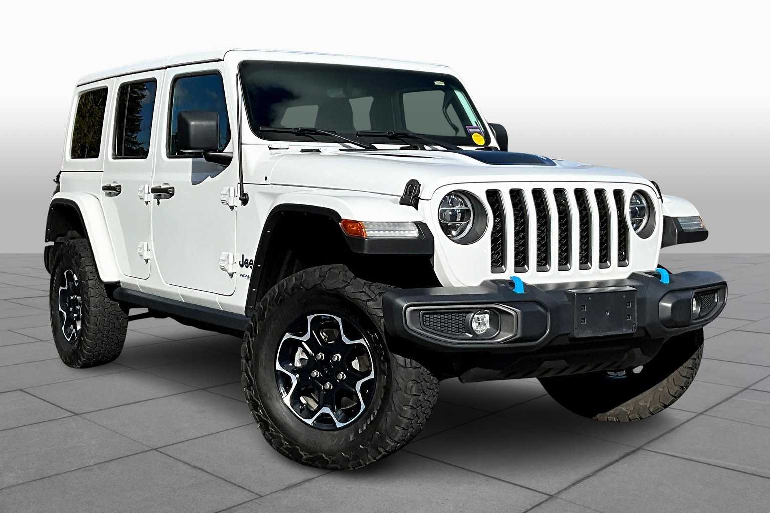 2022 Jeep Wrangler 4xe Unlimited Rubicon photo 2