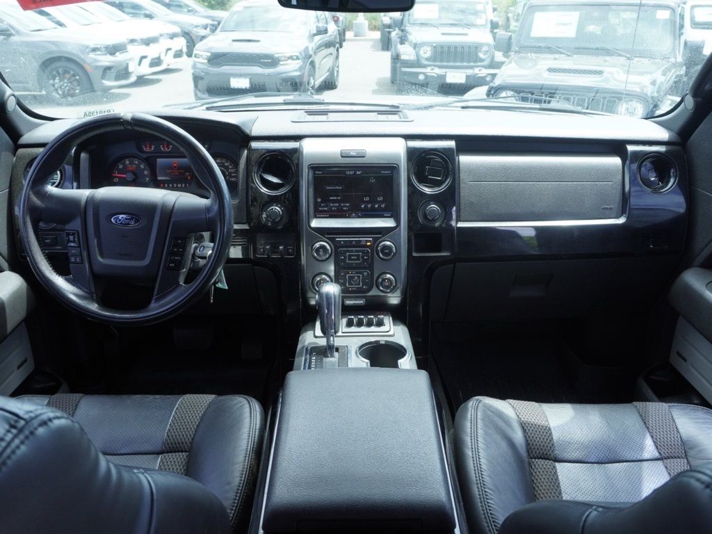 2013 Ford F-150 SVT Raptor photo 22