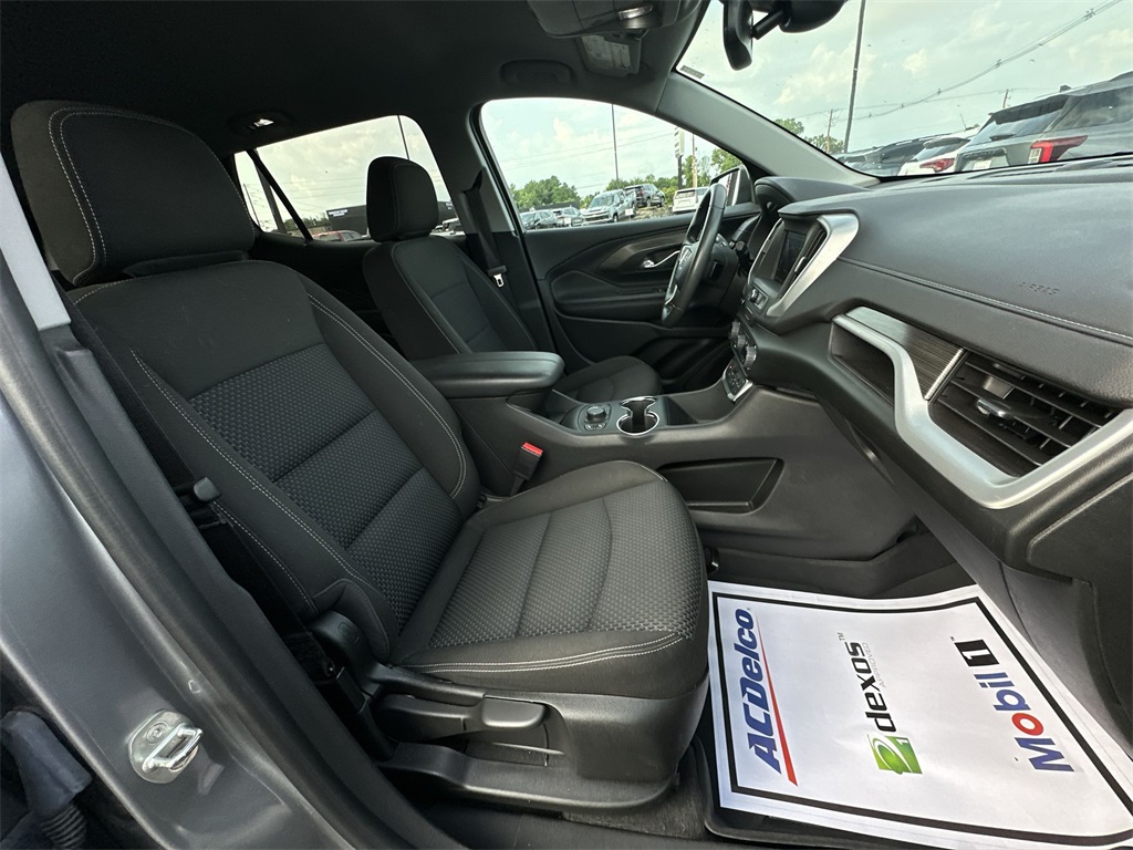2023 Gmc Terrain SLE photo 22
