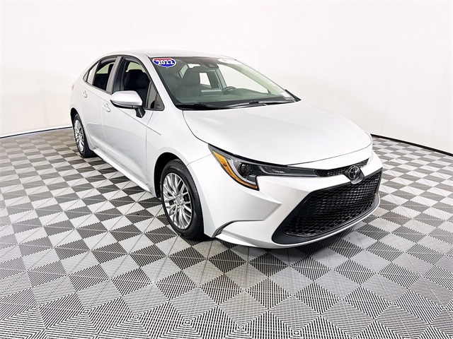 2022 Toyota Corolla LE's photo