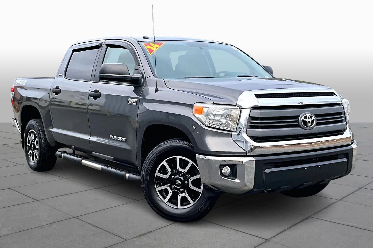 2014 Toyota Tundra SR5 photo 2