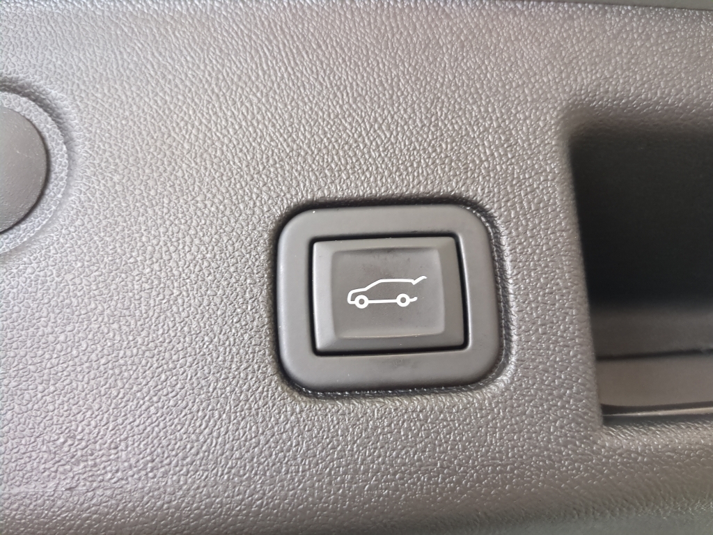 2024 Chevrolet Equinox LT photo 12