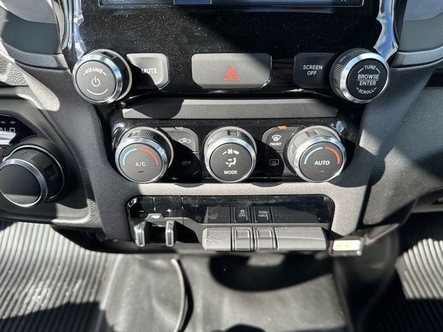 2024 Ram 2500 Tradesman photo 22