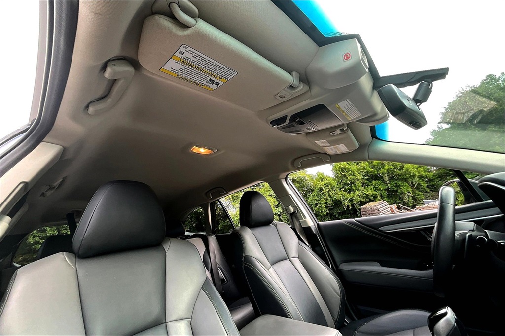 2022 Subaru Outback Onyx Edition XT photo 24