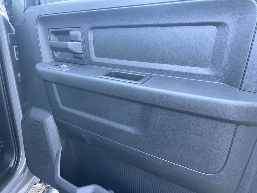 2026 Ram 3500 Tradesman photo 17