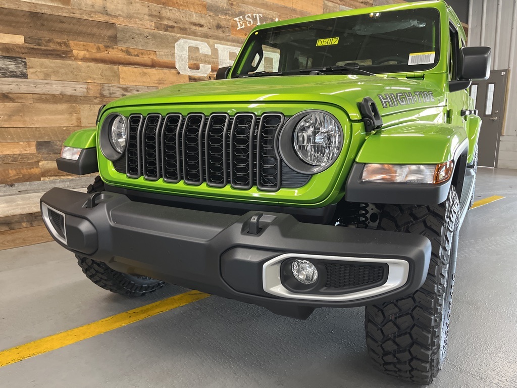 2025 Jeep Gladiator Sport photo 12