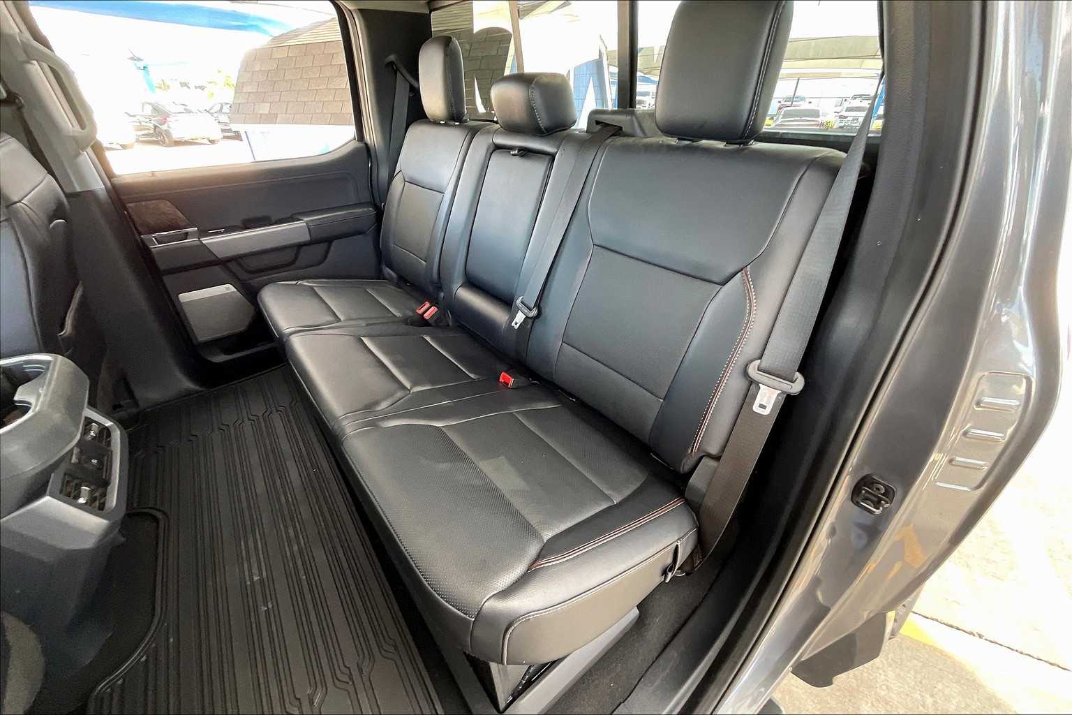 2024 Ford F-250 1500 Denali photo 38
