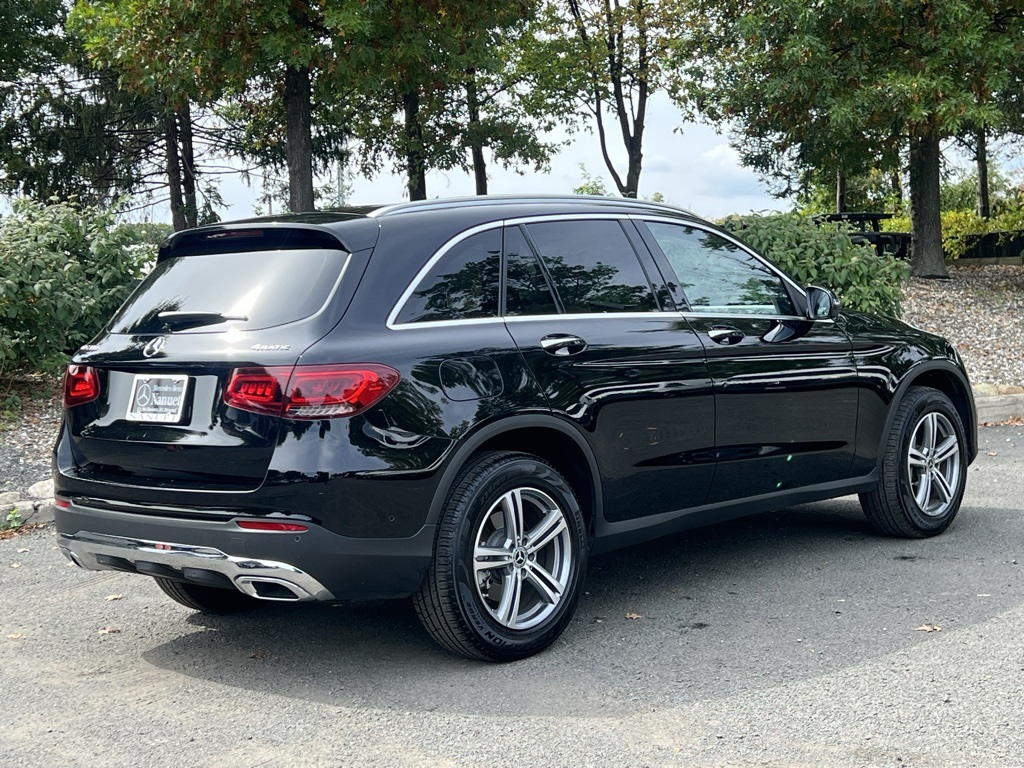 2022 Mercedes Benz GLC 300 4MATIC photo 2