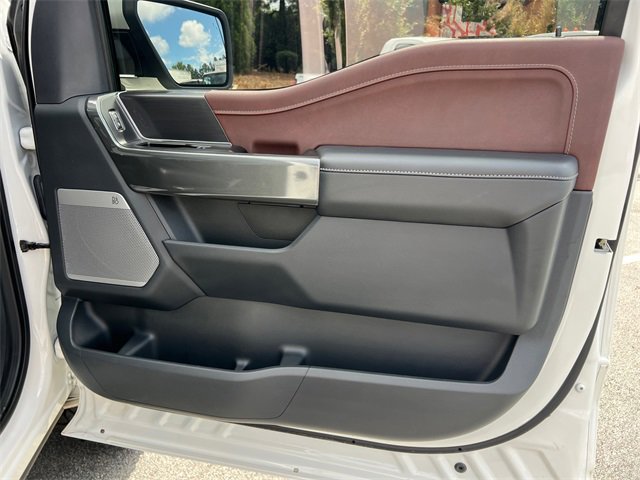 2023 Ford F-150 Lariat photo 14