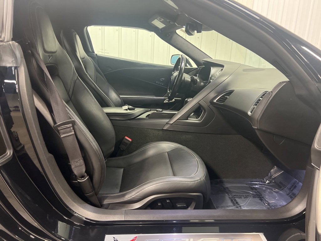 2018 Chevrolet Corvette Stingray 3LT photo 7