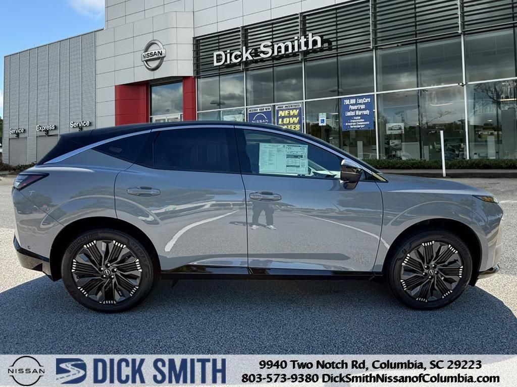 2025 Nissan Murano Platinum photo 2