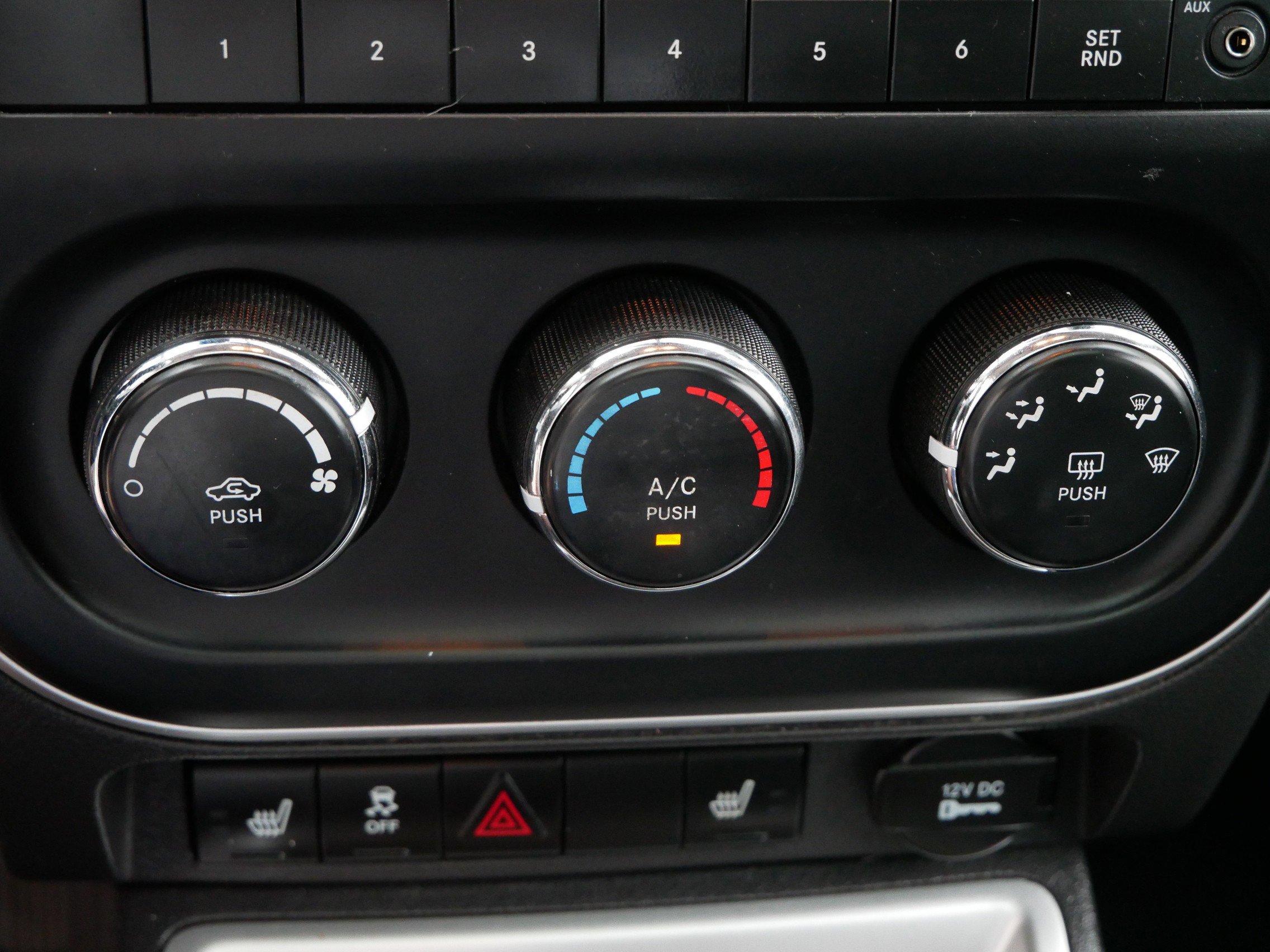 2014 Jeep Compass Latitude photo 20