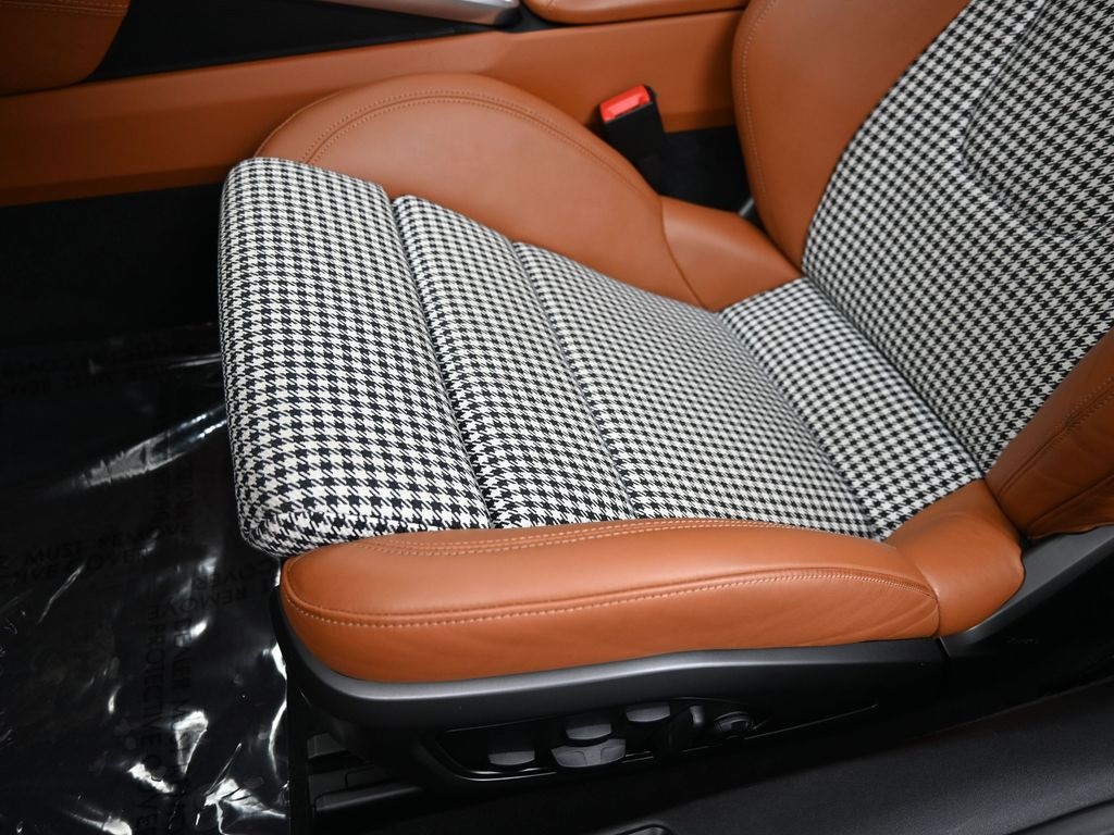2023 Porsche 911 Turbo S photo 20