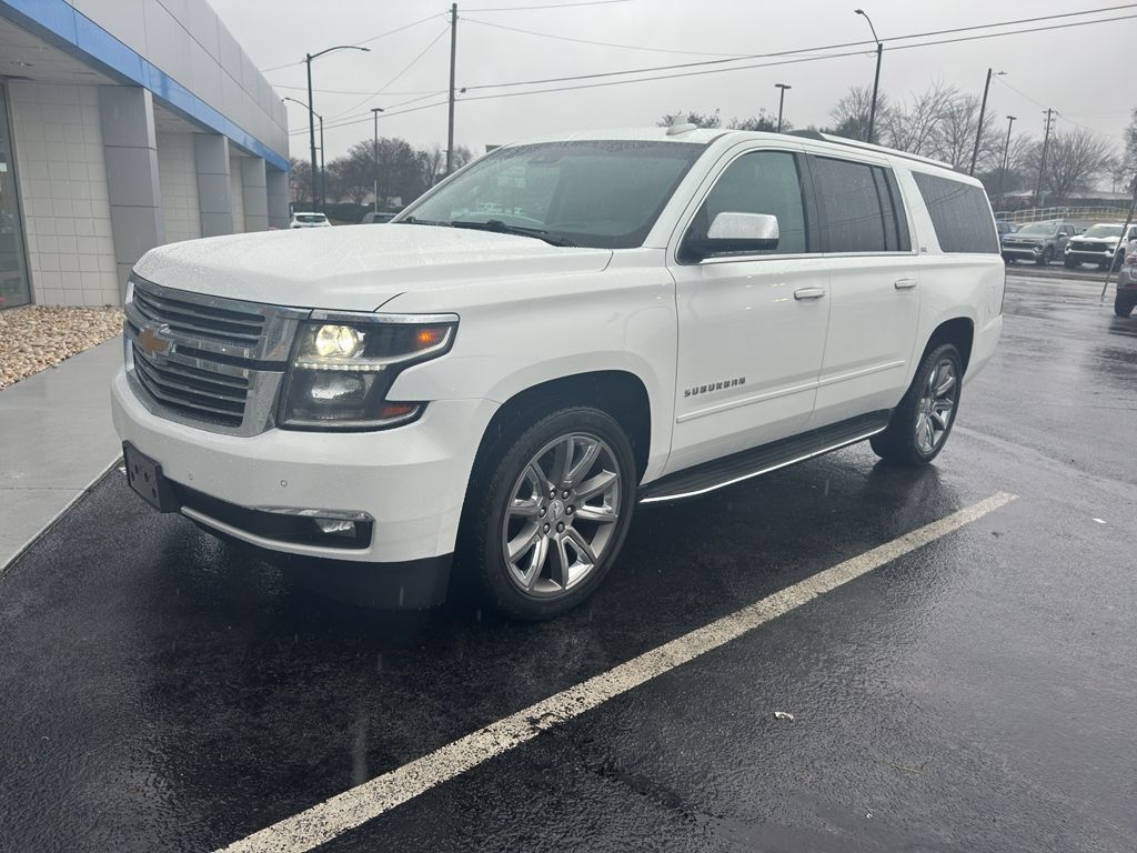 2016 Chevrolet Suburban LTZ's photo