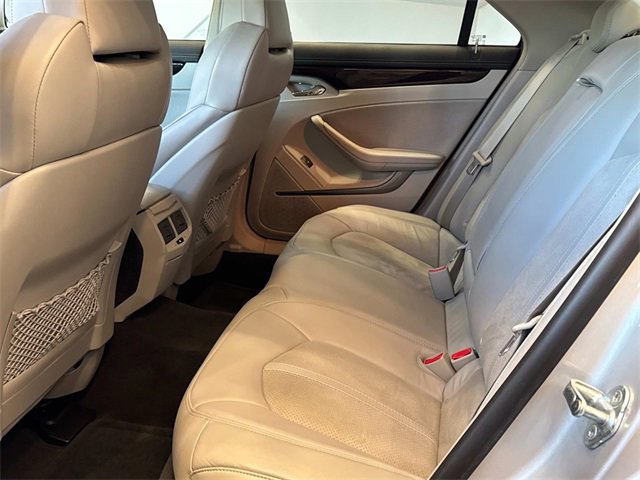 2011 Cadillac CTS V Base photo 10
