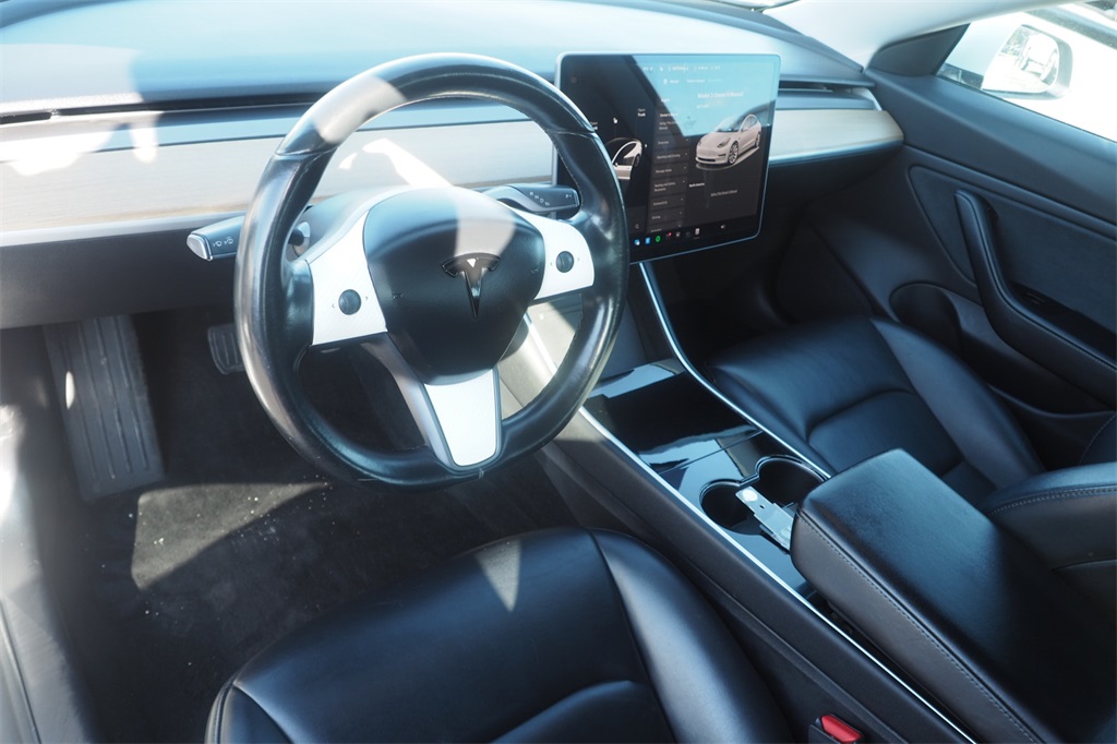 2018 Tesla Model 3 Long Range photo 16