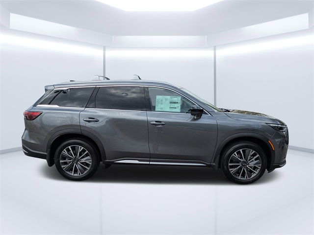 2026 Infiniti QX60 Luxe photo 2