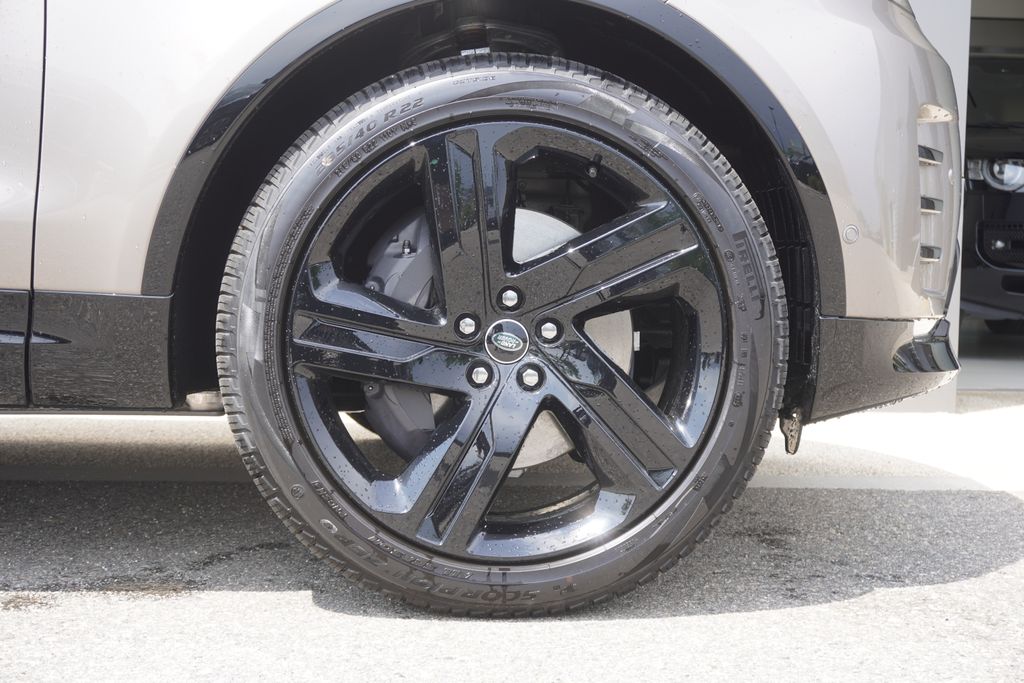 2025 Land Rover Discovery SE photo 33