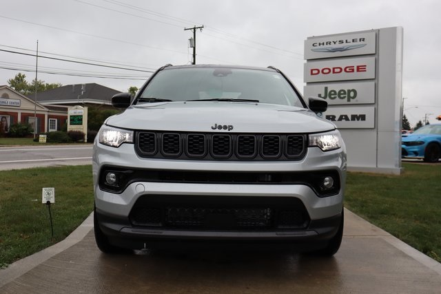 2026 Jeep Compass Limited photo 3