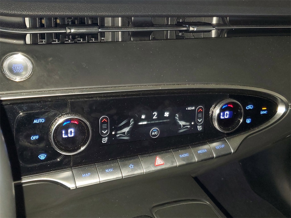 2023 Genesis GV70 2.5T photo 20