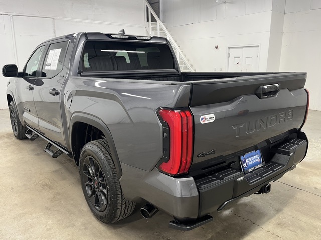 2024 Toyota Tundra SR5 photo 2