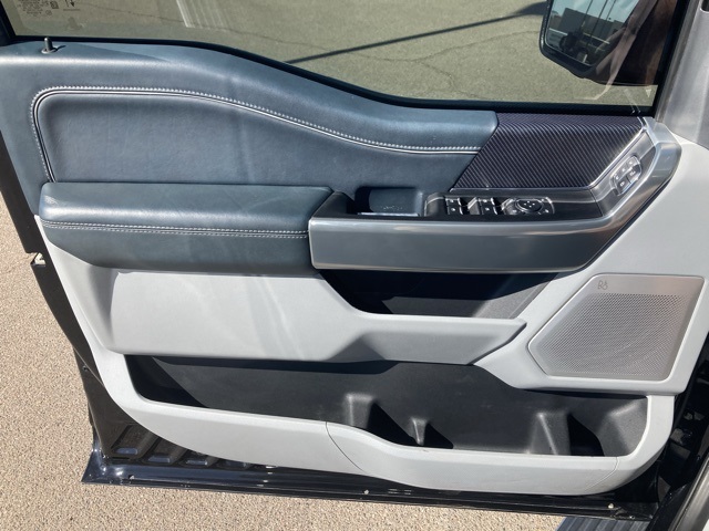 2023 Ford F-150 Limited photo 12