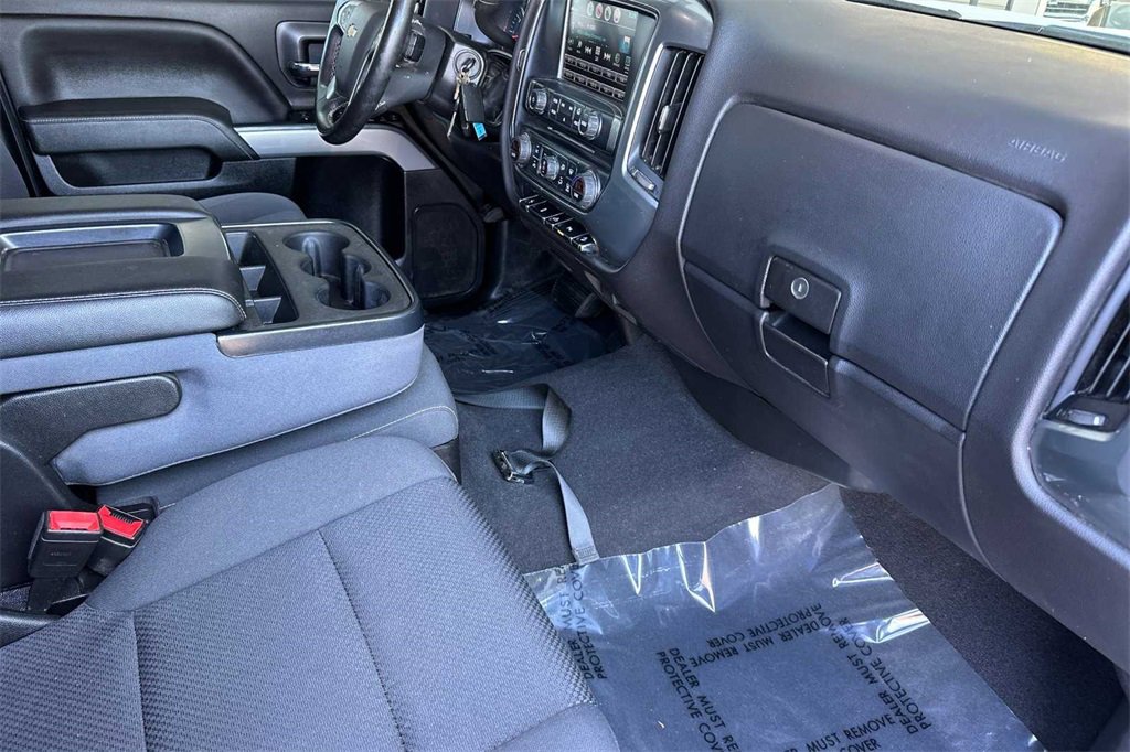 2019 Chevrolet Silverado 2500HD LT photo 16