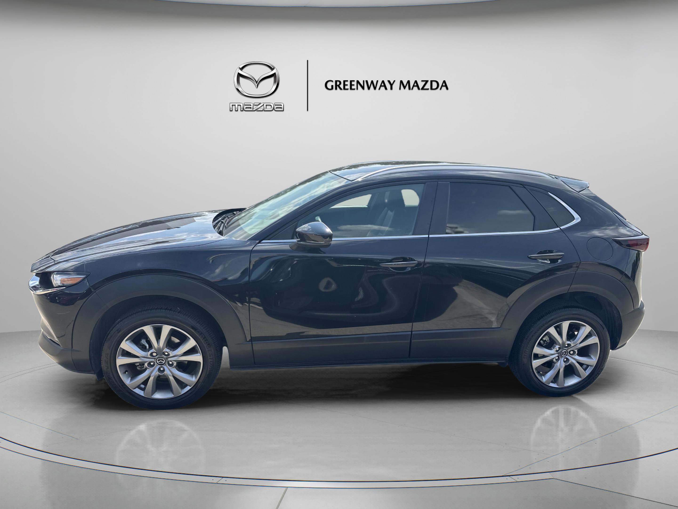 2023 Mazda CX-30 2.5 Select photo 4