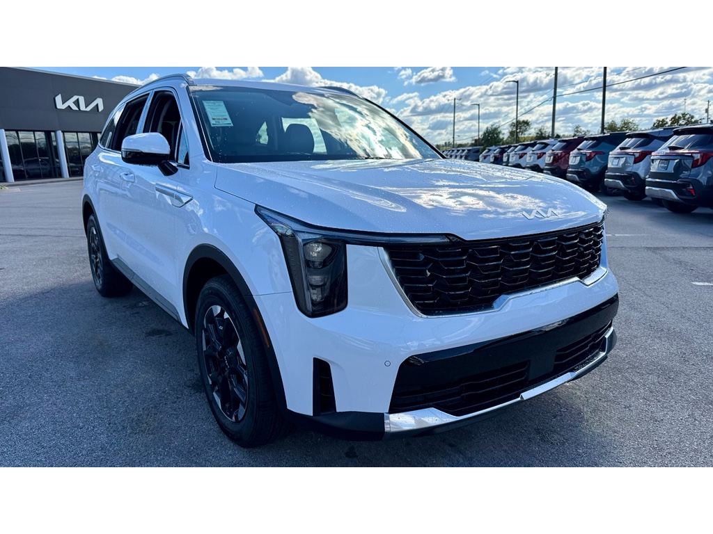 2026 Kia Sorento S's photo