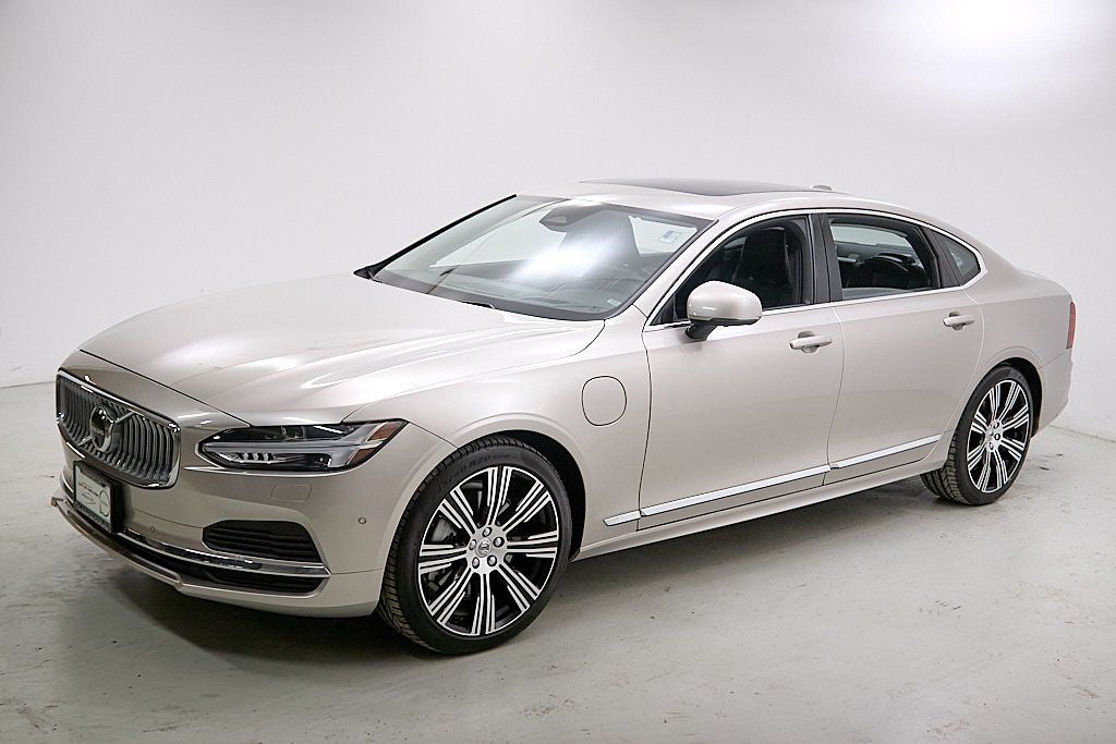 2024 VOLVO S90 - Image 5
