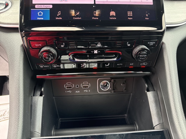 2025 Jeep Grand Cherokee Limited photo 16