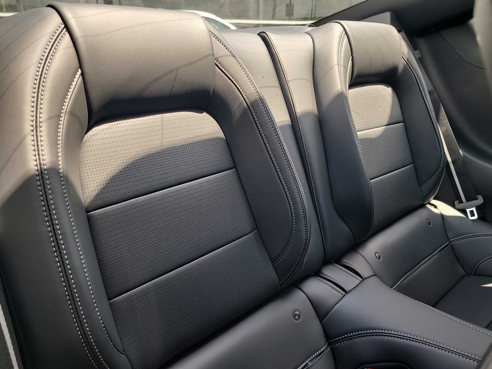 2025 Ford Mustang GT Premium photo 24