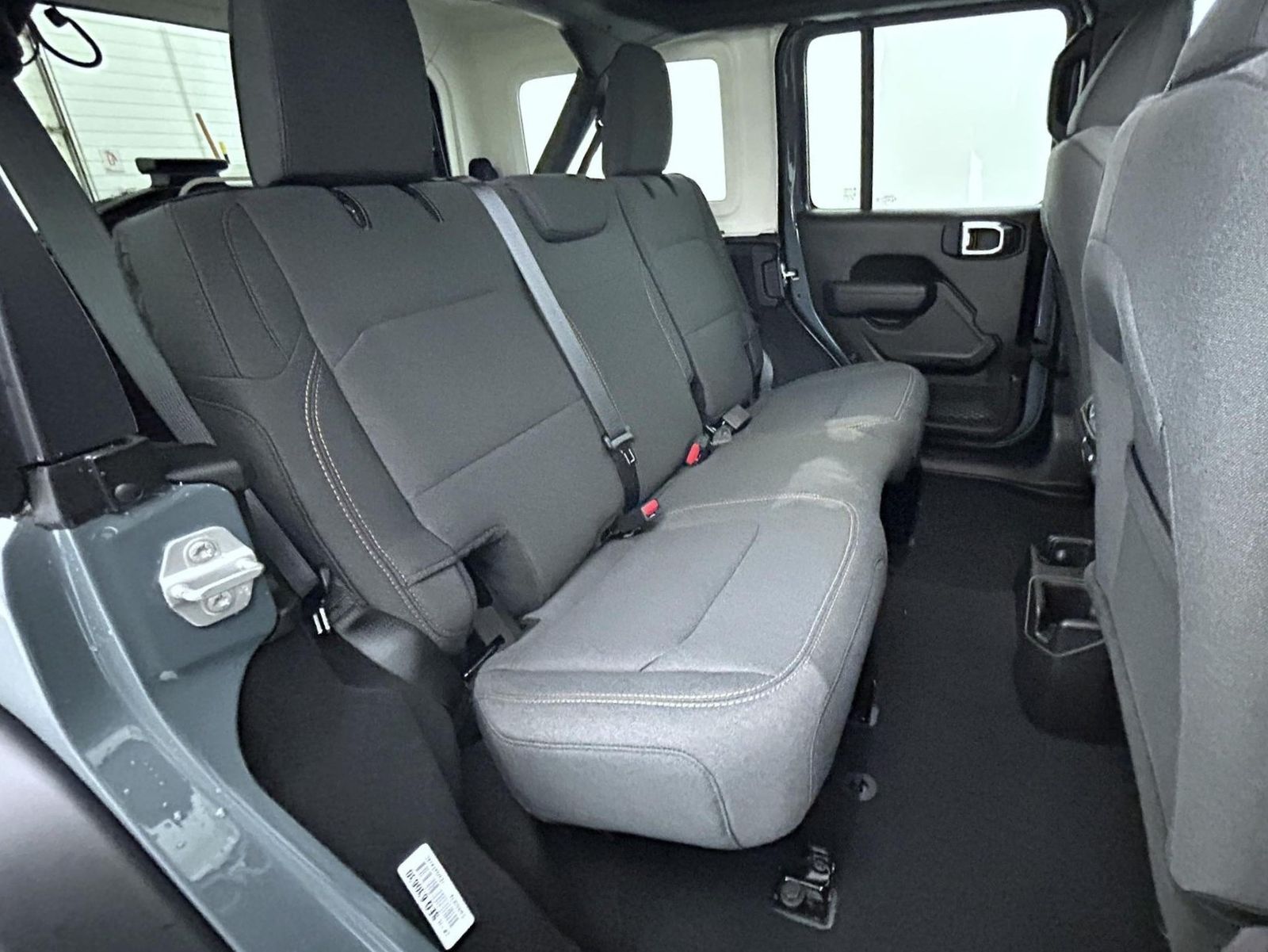 2025 Jeep Wrangler Sport S photo 17